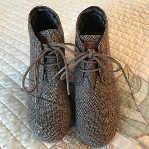 TOMS Tweed Wedged Booties